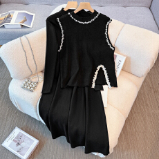 批发实拍大码2025秋冬新款胖mm重工钉珠百搭马甲显瘦打底针织裙两件套