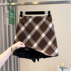 批发实拍大码2025秋冬新款胖mm美拉德咖色格子直通显瘦包臀a字短裙nv