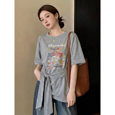 批发慵懒风减龄<b class='q'>正</b>肩短袖T恤女2026夏新款大码胖mm绑带收腰中长款上衣