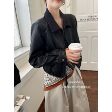 批发设计感翻领拼接夹棉<b class='q'>皮衣</b>棉服外套女2025秋季新款时尚百搭显瘦棉衣