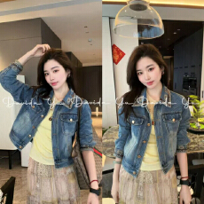 批发Davida Yu【金扣牛仔】<b class='q'>翻领</b>刺绣牛仔外套春季时尚百搭设计款 Y130