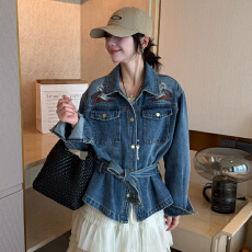 批发重工刺绣翻领<b class='q'>牛仔</b>外套女欧洲站2026春装新款欧货女装小个子上衣潮