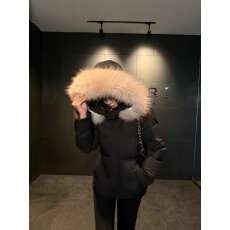 批发5werkwen 古早白月光 90白鸭绒收腰貉子毛领羽绒服