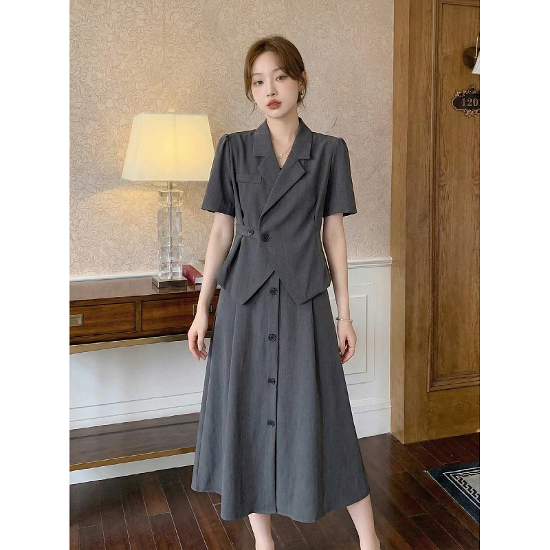 RY3837# 复古设计感套装女2026夏季新款时髦洋气短袖西装显瘦半身裙两件套