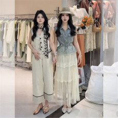 批发夏日穿搭松弛感度假风<b class='q'>休闲</b>蓝色收腰牛仔马甲蕾丝网纱半身裙<b class='q'>套装</b>女