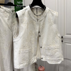 批发天丝棉绣花新中式国风<b class='q'>牛仔</b>马甲女春设计感巨好看坎肩马夹<b class='q'>背心</b>上衣