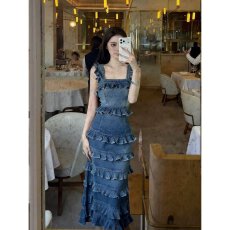 批发法式浪漫风气质绝美2026春季新款蓝色荷叶边<b class='q'>牛仔</b>吊带蛋糕<b class='q'>背心</b>裙女