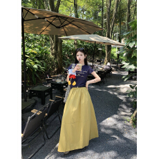 批发实拍实价  小个子修身显瘦圆领字母短袖T恤+黄色半身裙套<b class='q'>装</b>