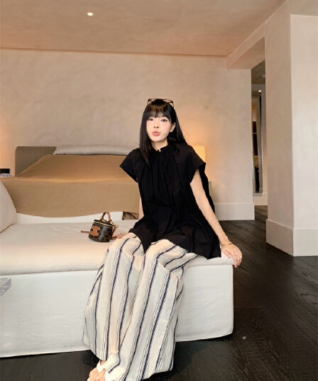 있음 선적 실사 느긋한 바람 편안함 면 린넨 지배 디자인 센스 검정색 셔츠 마 재료 세로 줄무늬 와이드 레그 팬츠