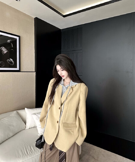 실사 정가 이른 가을 3 차원 아주 넓은 두꺼운 루즈핏 느긋한 에디션 카키 모직 블레이저