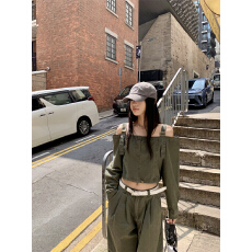 批发实拍 薄款短款显瘦<b class='q'>吊带</b>牛仔上衣+拖地阔腿牛仔裤套装