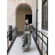 批发实拍 薄款短款显瘦<b class='q'>吊带</b>牛仔上衣+拖地阔腿牛仔裤套装