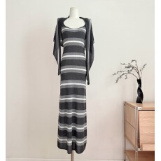 批发抖音Ruyi如一【假日海滩裙】披肩两件套