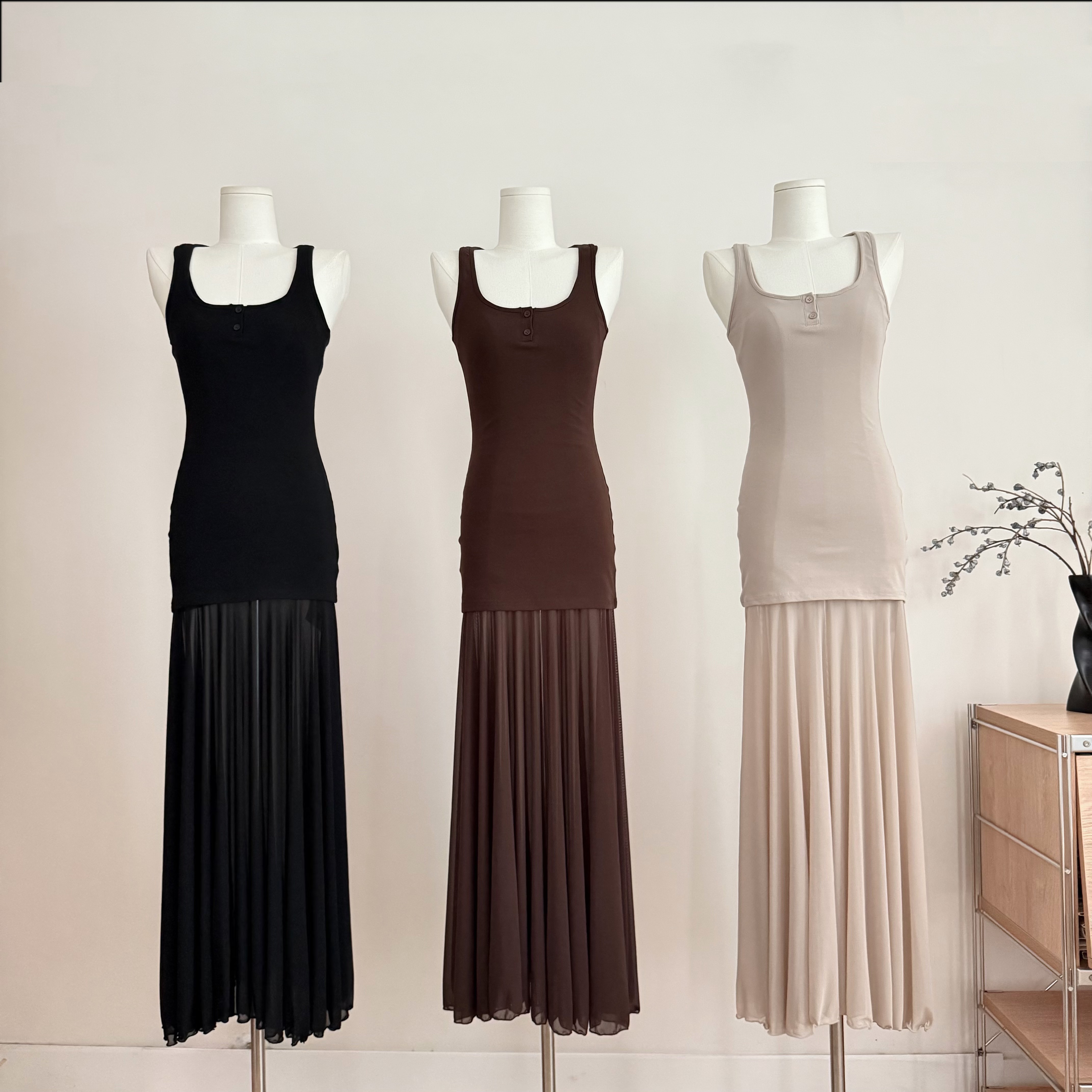 sunoneone 사실 두 조각 프랑스식 몸매 가꾸기 니트 슬립 여성 드레스 봄 디자인 센스 대 치마 롱 스커트