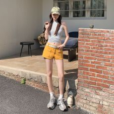 批发新款橘色收腰挺阔有型提臀辣妹显瘦热裤<b class='q'>牛仔</b><b class='q'>短裤</b><b class='q'>女</b>