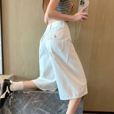 批发复古<b class='q'>高腰</b>六分弯刀<b class='q'>牛仔</b><b class='q'>短裤</b>女夏季小个子宽松百搭休闲阔腿中裤