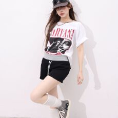 批发春夏上新｜韩系轻松百搭｜简单又时髦｜灰黑拼 居家休闲<b class='q'>短裤</b>