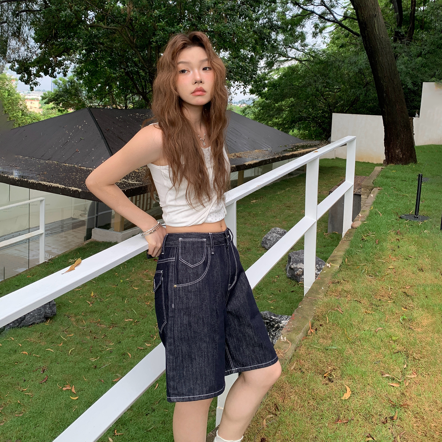 여름 아메리칸 레트로 루즈핏 와이드 레그 팬츠 다용도 오부 바지 기타 버클 조정 허리 디자인 스트레이트 청바지 여성