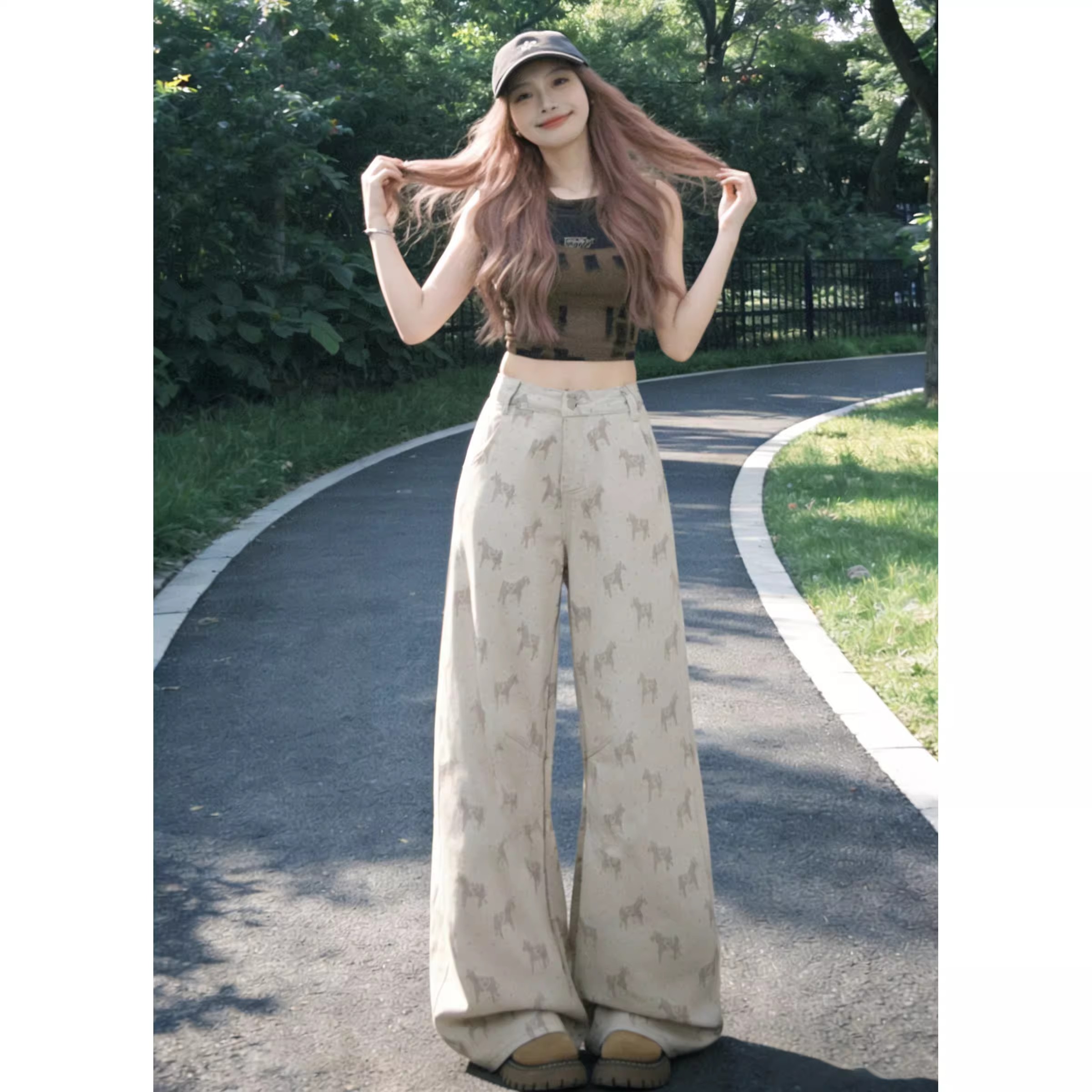 카키 색 돈 벌기 작은 말 프린트 청바지 여성 2026 새로운 여름 루즈핏 슬림해 보이는 표지 고기 바닥 청소 와이드 레그 팬츠