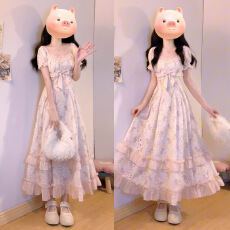 批发实拍~夏季新款莉莉安花径度假风镂空印花刺绣方领收腰短袖连衣裙