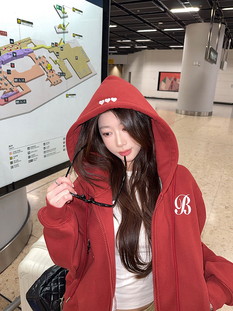실사 정가 좋은 함축 된 의미 좋은 기분 2026 레트로 물 빨간색 자수 털이 있는 후드티 라운드 넥 후드