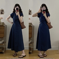 批发实拍 大码<b class='q'>女</b>装小众设计感一片式连衣裙收腰皮带扣显瘦V领长裙子