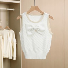 批发甜美钉珠蝴蝶结装饰针织吊带背心25春季新款<b class='q'>品牌</b><b class='q'>折扣</b>女装