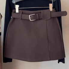 批发<b class='q'>复古</b>咖色毛呢短裙2026秋冬流行高腰通勤显瘦百搭小开叉半裙