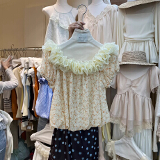 批发官图！韩国东大门女装2026春夏新款浅橘色一字领花苞碎花短袖上衣