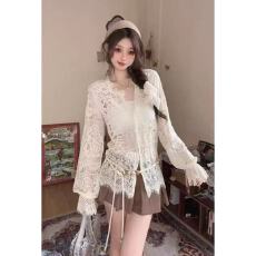 批发<b class='q'>蕾丝</b>长袖T内搭打底百搭款女秋冬款设计感镂空法式显瘦<b class='q'>罩衫</b>叠穿