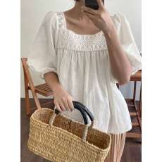 批发2026法式别致上衣<b class='q'>甜美</b>减龄设计感小众镂空蕾丝娃娃衬衫方领短袖夏