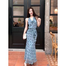 批发木子李的李无袖挂脖荡领绑带收腰<b class='q'>雪纺</b><b class='q'>上衣</b>垂感半身裙波点印花套装