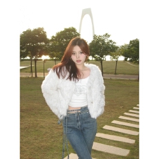 批发2025原版质量设计感毛领长袖短款<b class='q'>修身</b>t恤美式上衣