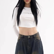 批发官图+原版质量<b class='q'>打底衫</b>T恤露脐短款字母辣妹上衣