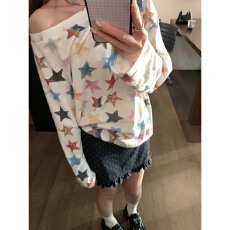 批发韩版软糖星星满印彩色星星斜肩复古<b class='q'>长袖</b><b class='q'>T</b><b class='q'>恤</b>宽松慵懒休闲上衣女潮