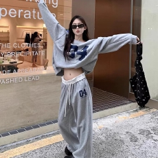 批发实价 官图+原版质量美式复古印花露肩<b class='q'>长袖</b><b class='q'>卫衣</b>运动风套装