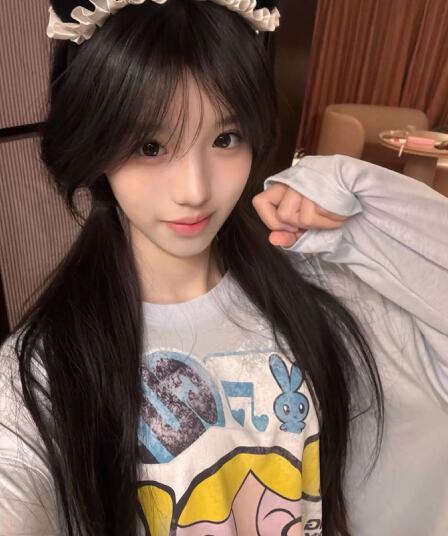 플라잉 작은 경찰 합동 명칭 아메리칸 만화 프린트 긴팔 티셔츠 여성 봄 가을 루즈핏 캐주얼 비스듬한 어깨 블라우스