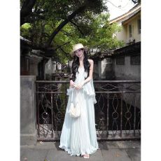 批发ICELOLLY海边穿搭度假风薄纱背心吊带<b class='q'>连衣裙</b>女初夏独特漂亮小裙子