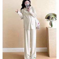 批发孕妇装春秋时尚洋气时髦慵懒风小个子半拉链连帽长袖通勤百搭卫衣