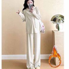 批发孕妇装秋冬新款连帽半拉链上衣潮妈大码遮肚不显怀百搭通勤潮卫衣