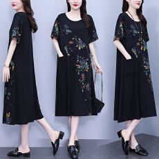 批发实拍2026<b class='q'>夏装</b>新款时尚大码<b class='q'>连衣裙</b>圆领显瘦遮肉胖MM气质洋气裙子