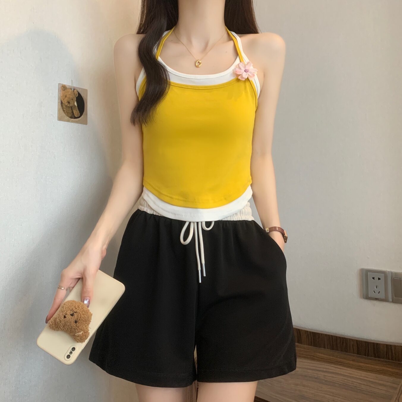 MY11367# 大码女甜辣妹撞色拼接假两件挂脖吊带背心+高腰显瘦运动短裤...