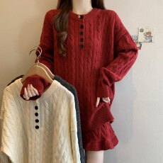 批发实拍大码女装韩系慵懒风经典圆领纽扣绞花毛衣+下摆压褶A字裙套装