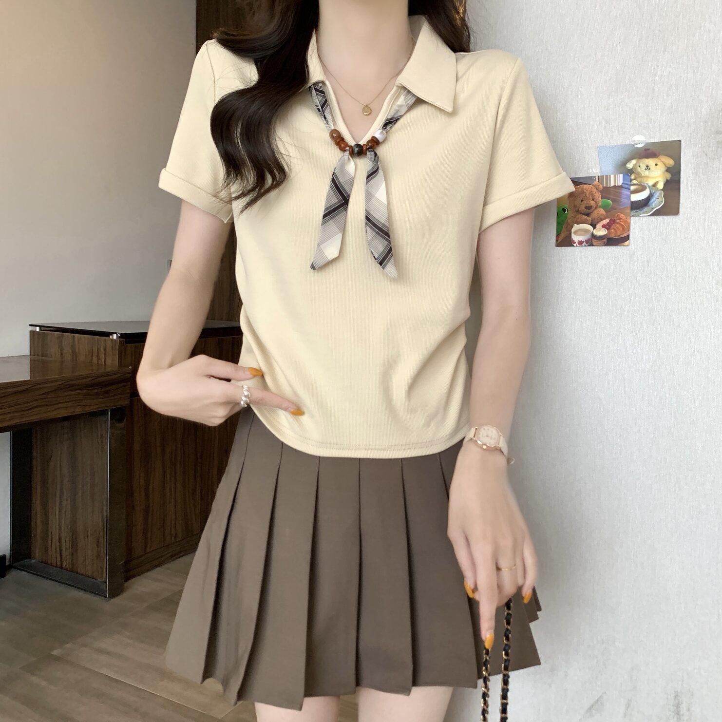 실사 빅 사이즈 여성 의류 디자인 센스 스카프 넥타이 살구 색상 POLO 칼라 티셔츠 지방 mm 허리 수축 슬림해 보이는 다용도 맨위