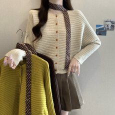 批发实拍大码女装韩系慵懒波点飘带单排扣开衫毛衣胖MM软糯百搭上衣