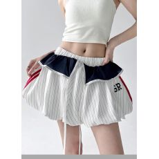 批发今年流行字母刺绣木耳边半身裙女2025夏季新款辣妹学院风花苞裙