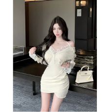 批发<b class='q'>衬衫</b>连衣裙女初纯欲风露肩<b class='q'>长袖</b>春秋新款蕾丝拼接显瘦法式收腰短裙