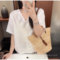 批发夏装新款大码<b class='q'>女装</b>重工刺绣V领棉麻短袖小衫超好看法式上衣衬衫