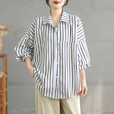 批发实拍2026早春大码复古条纹蝙蝠袖纯棉条纹<b class='q'>长袖</b>衬衫女减龄上衣