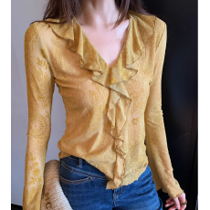 批发早春新款时尚通勤上衣优雅v领荷叶边扎染衬衫刺绣抽褶A字廓形小衫